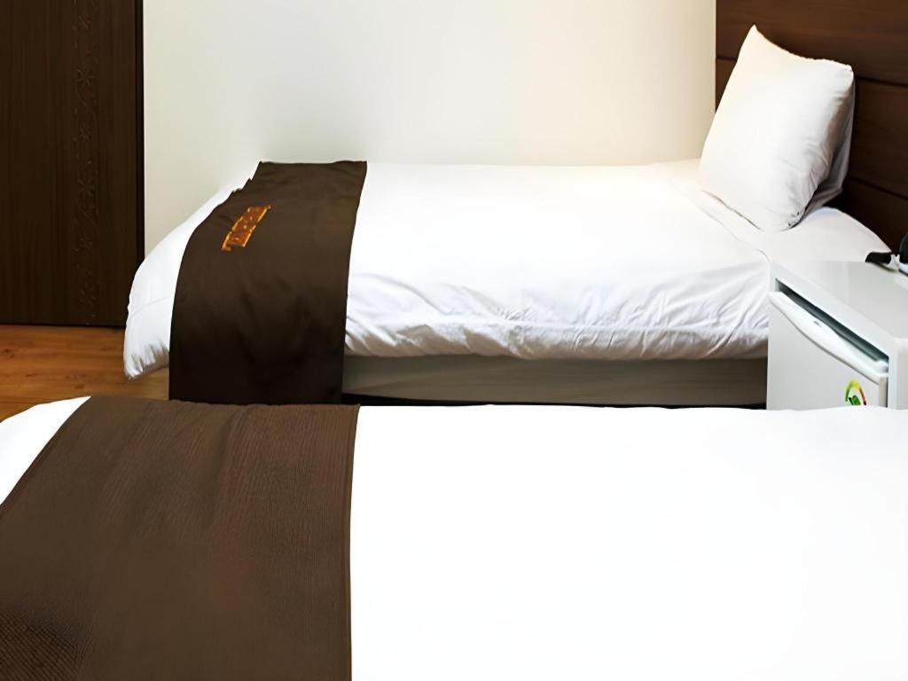 Ewha Hotel Jeju Eksteriør billede