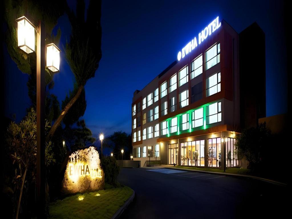 Ewha Hotel Jeju Eksteriør billede