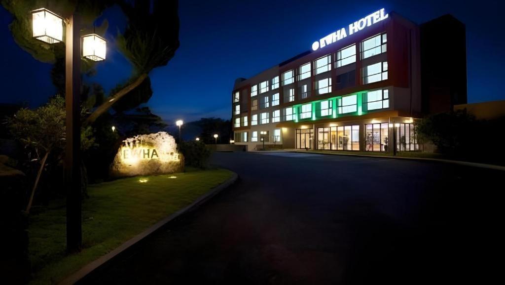 Ewha Hotel Jeju Eksteriør billede